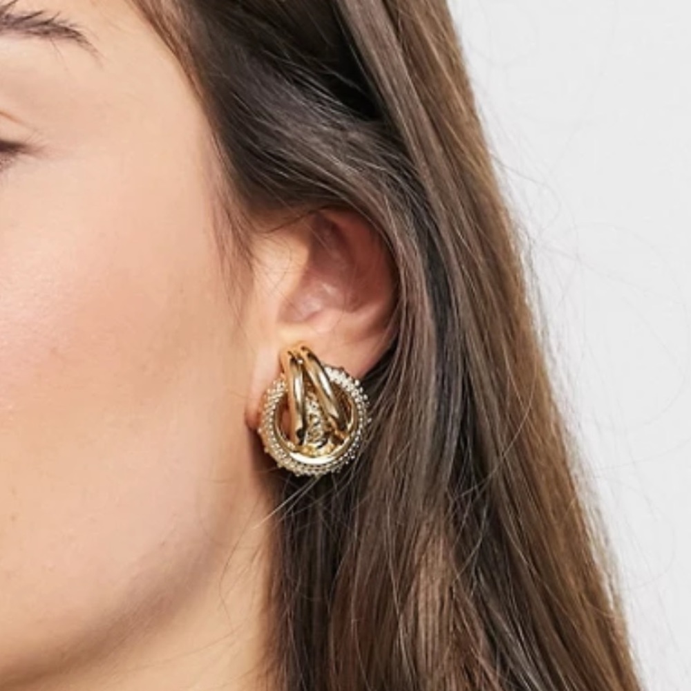 & Other Stories clip on earrings in gold NEW